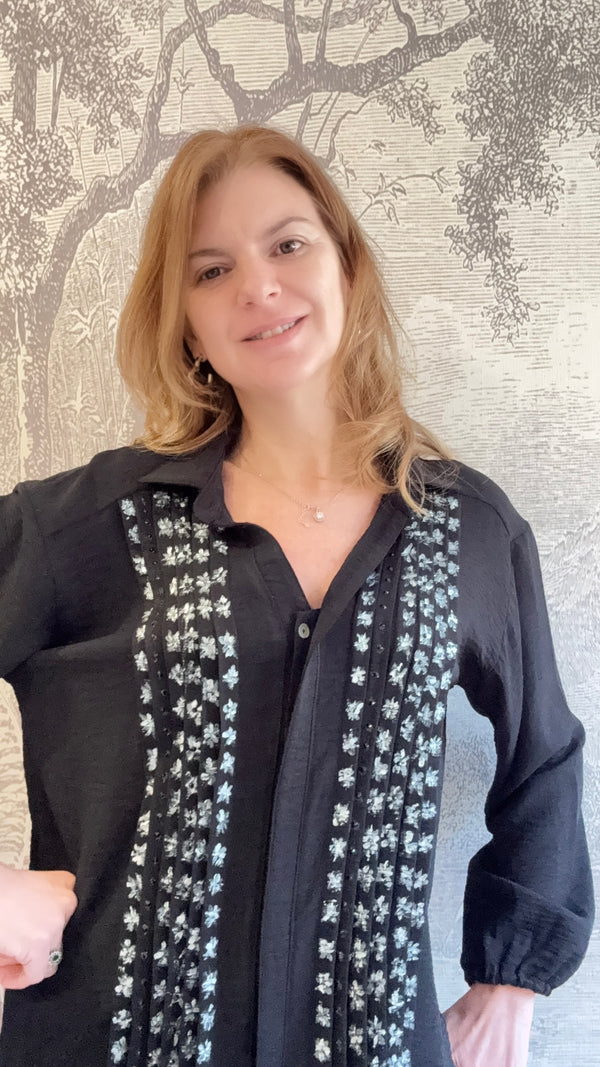 Blusa Flor de Piedra